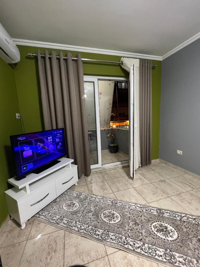 Downtown Retreat "Spiranca" Apartamento Tirana Exterior foto