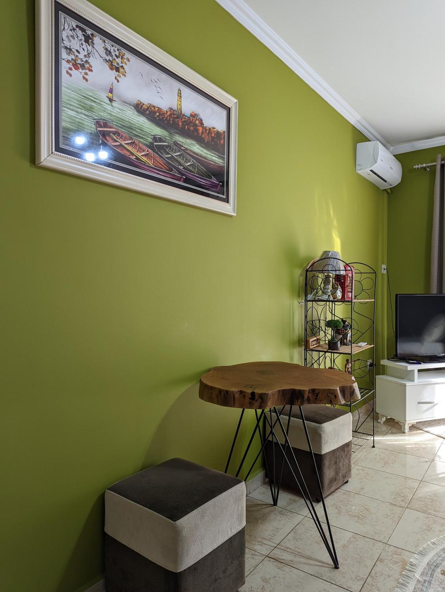 Downtown Retreat "Spiranca" Apartamento Tirana Exterior foto