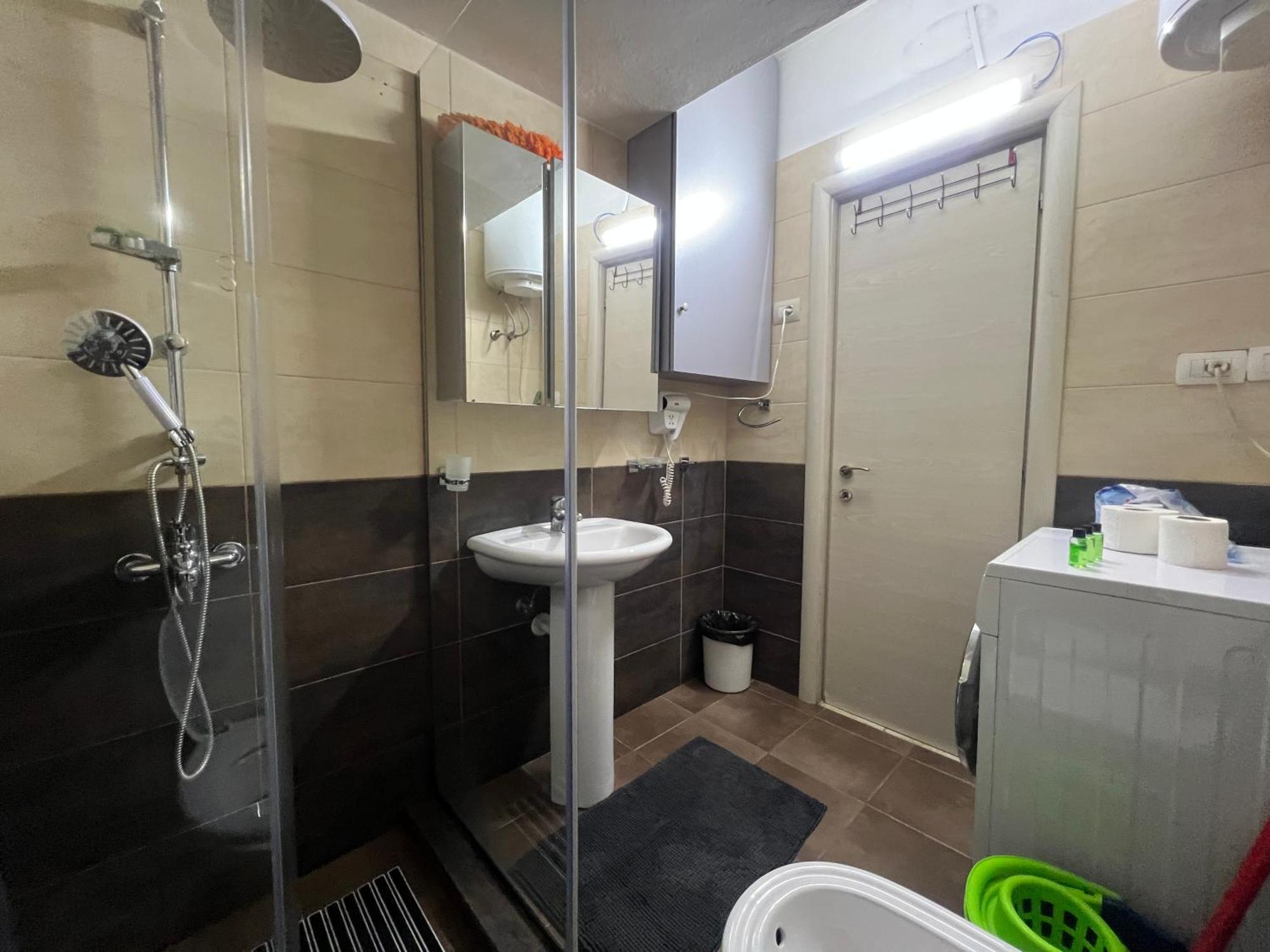 Downtown Retreat "Spiranca" Apartamento Tirana Exterior foto