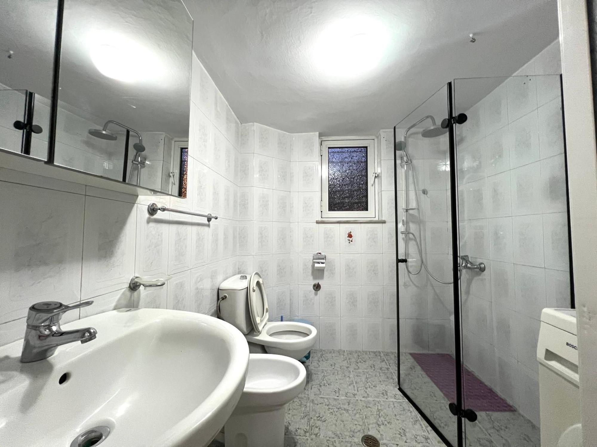 Downtown Retreat "Spiranca" Apartamento Tirana Exterior foto