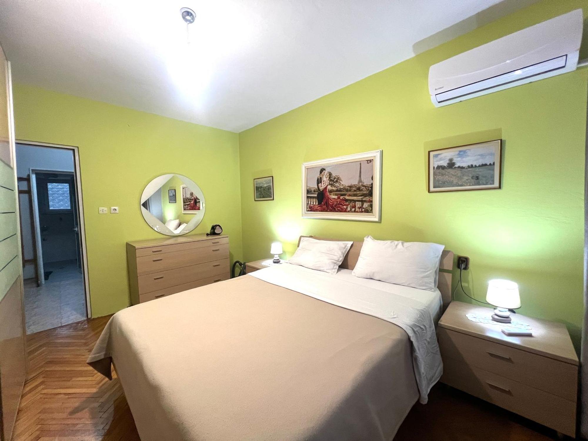Downtown Retreat "Spiranca" Apartamento Tirana Exterior foto